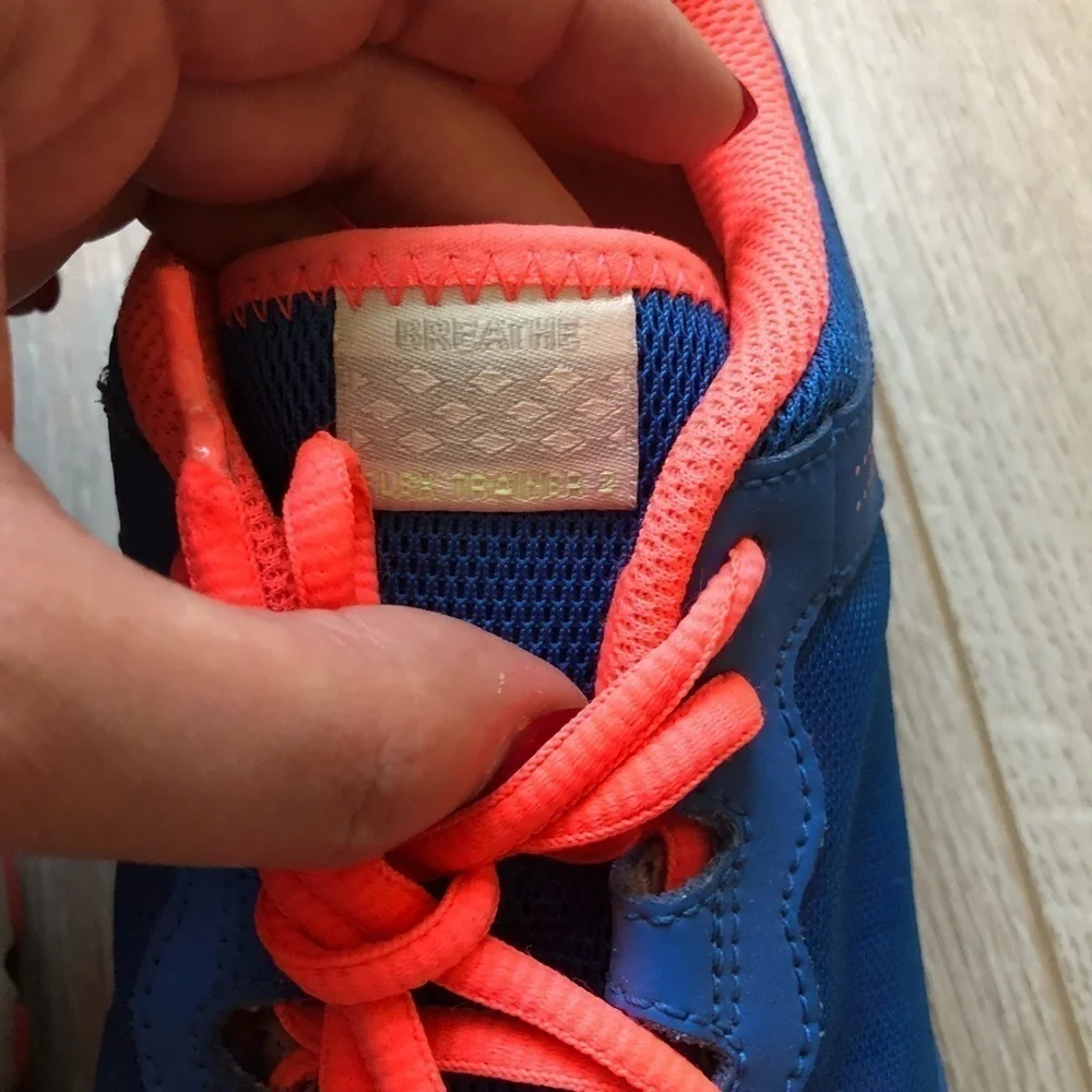 Nike sneakers sz 7.5 blue and orange